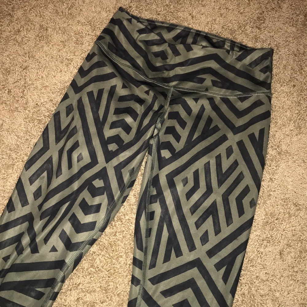 Lululemon printed leggings